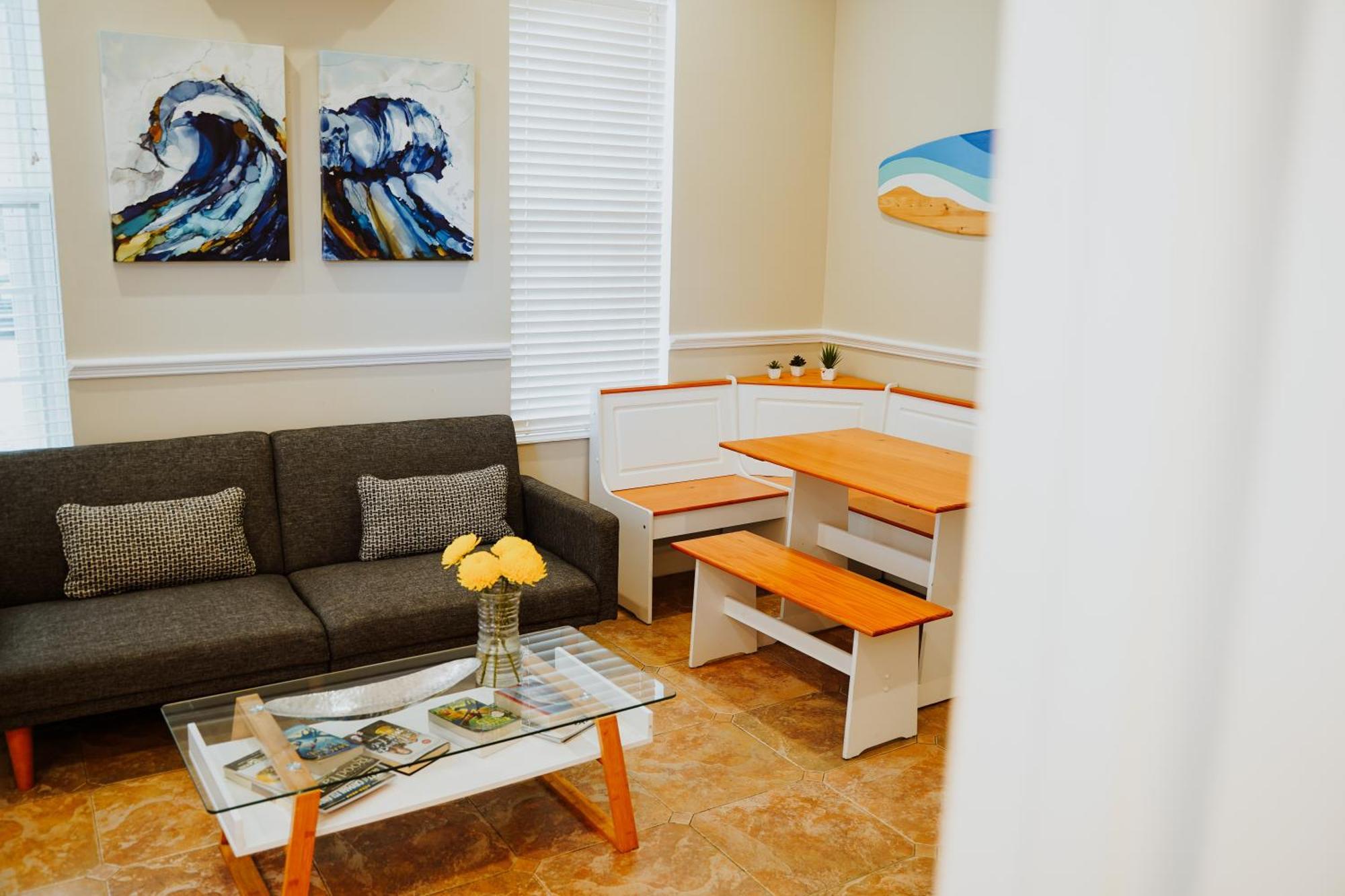 Shangri-La Boutique Bed & Breakfast West Bay Δωμάτιο φωτογραφία